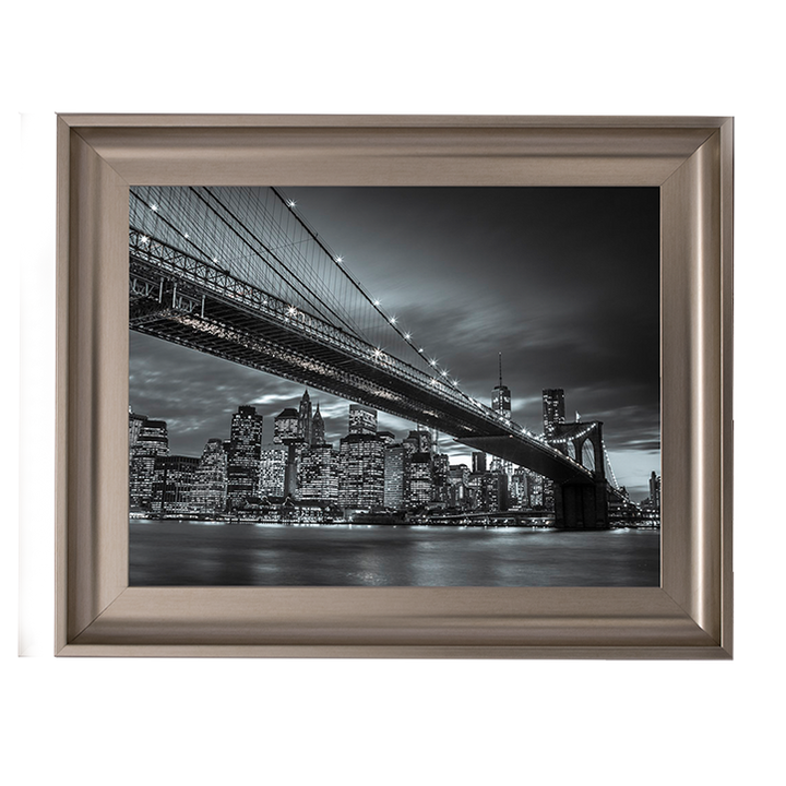 CY064 Brooklyn Bridge and lower Manhattan skyline at dusk