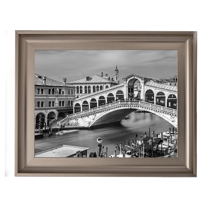 CY080 Famous Rialto bridge, Venice (Black & White)