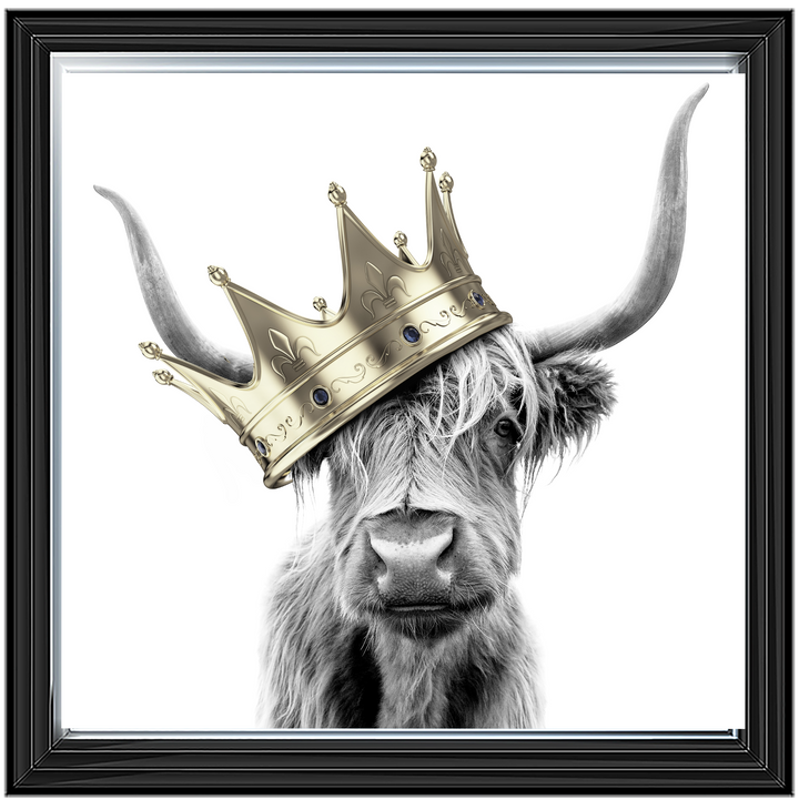 AN347 Crowned Cow Gold
