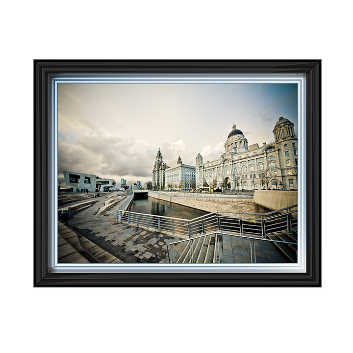 CY037 Three Graces at Dusk