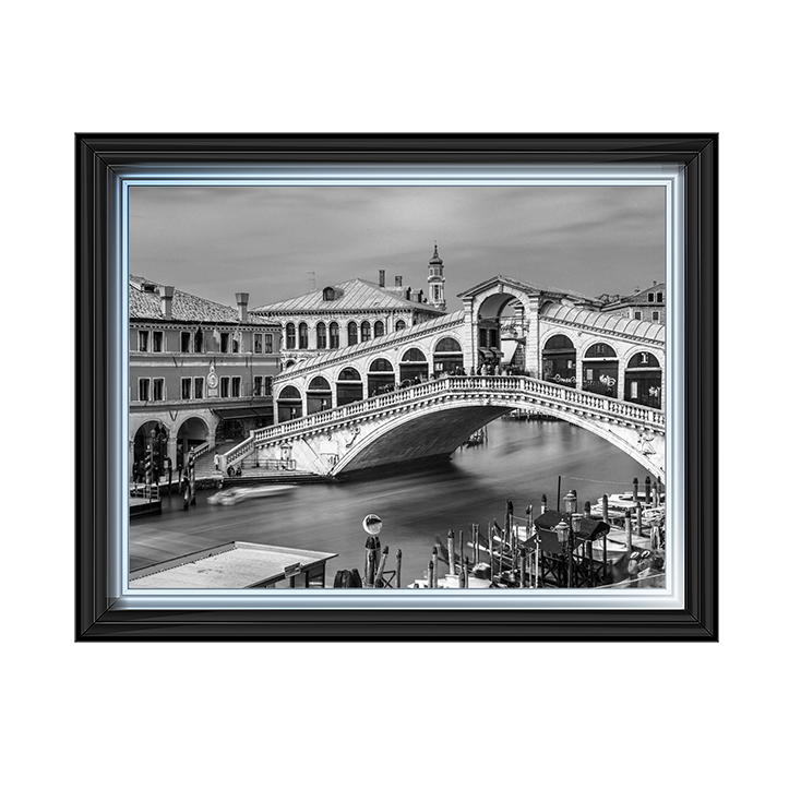 CY080 Famous Rialto bridge, Venice (Black & White)