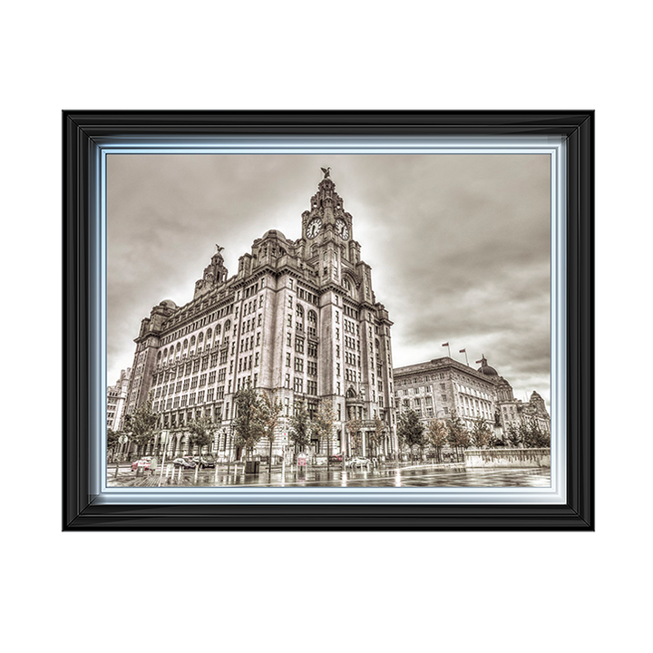 CY038 Royal Liver Building, Liverpool