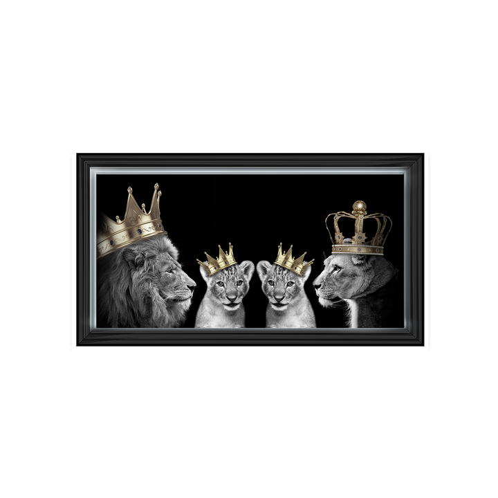 Lion family of 4 (Gold Crowns)