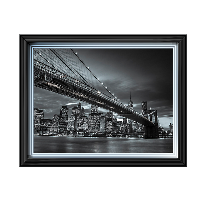 CY064 Brooklyn Bridge and lower Manhattan skyline at dusk