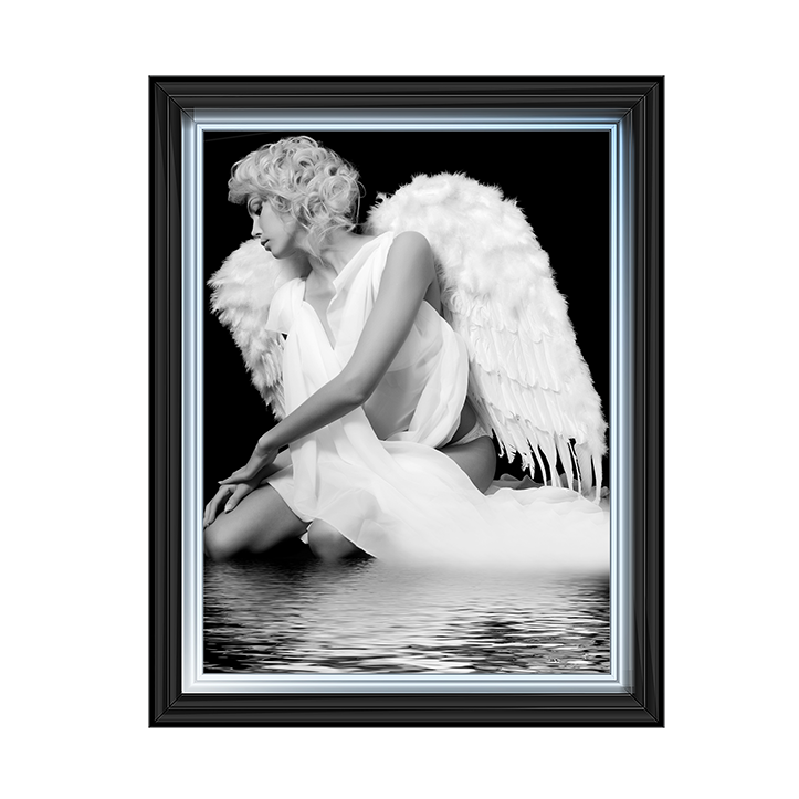FG055 Angel by water