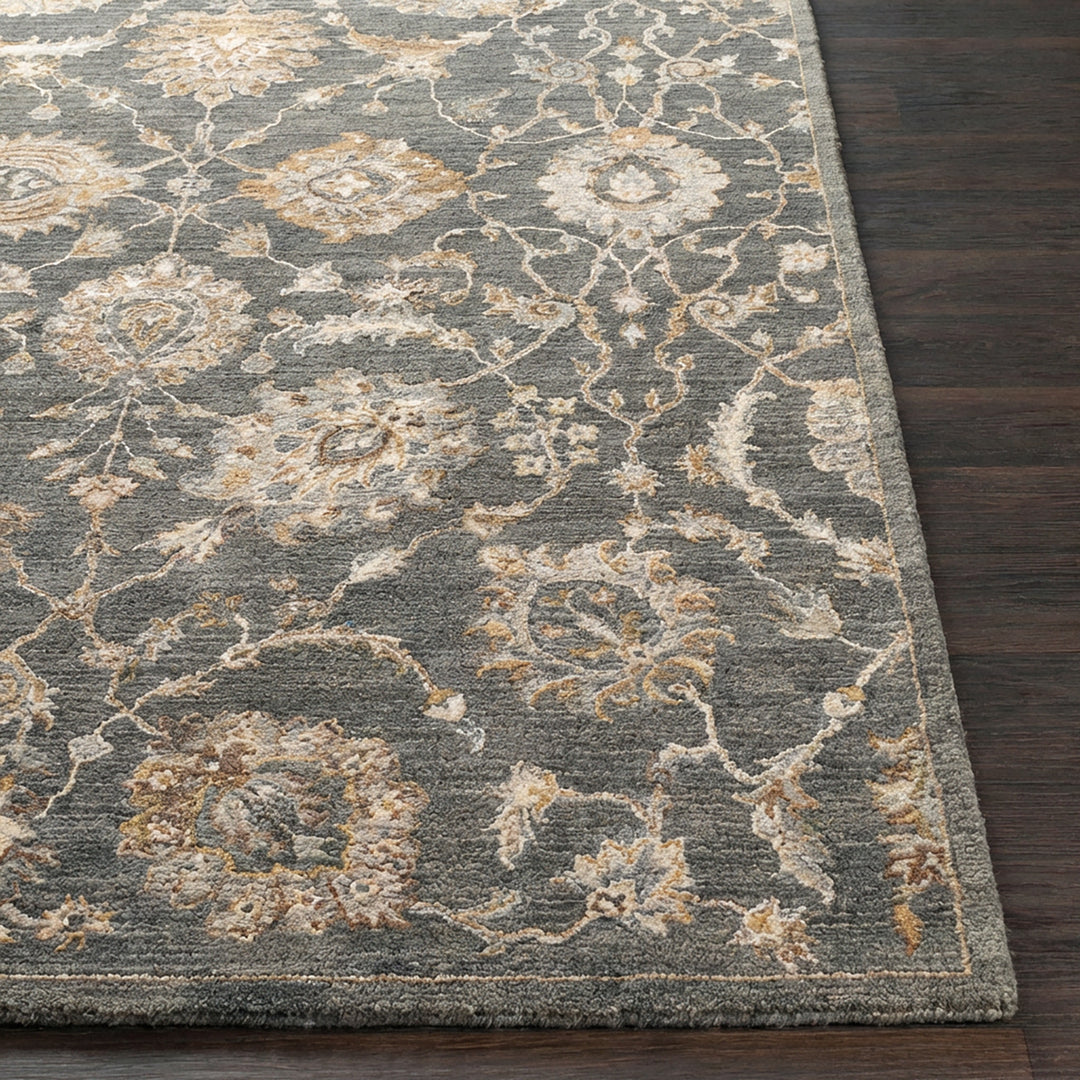 Premium Arda Vintage Traditional Rug