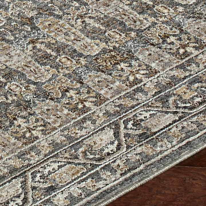 Refined Arda Vintage Traditional Rug