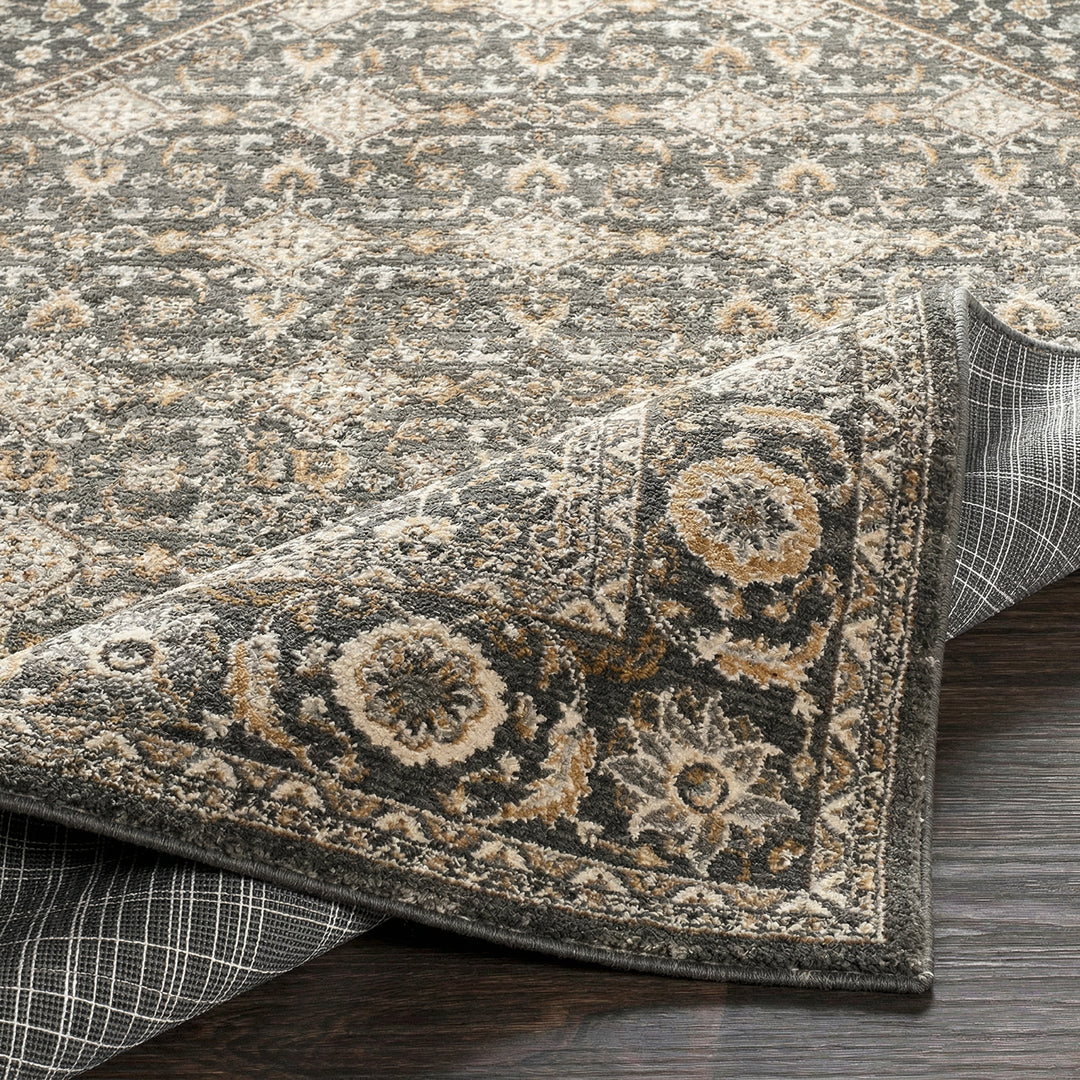 Refined Arda Vintage Traditional Rug