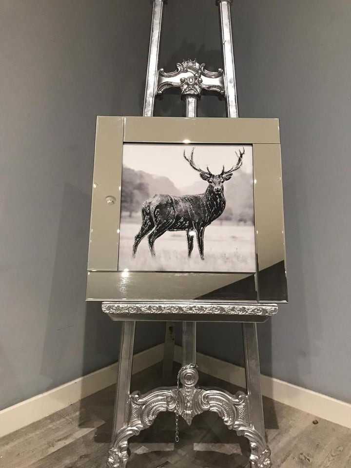 AN007 Proud Deer