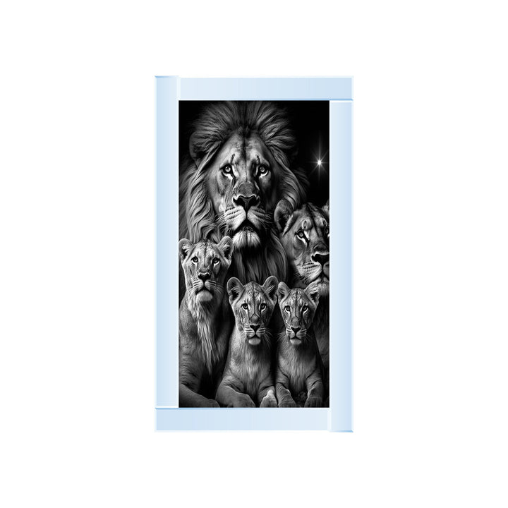 AN1500 LION FAMILY B&W