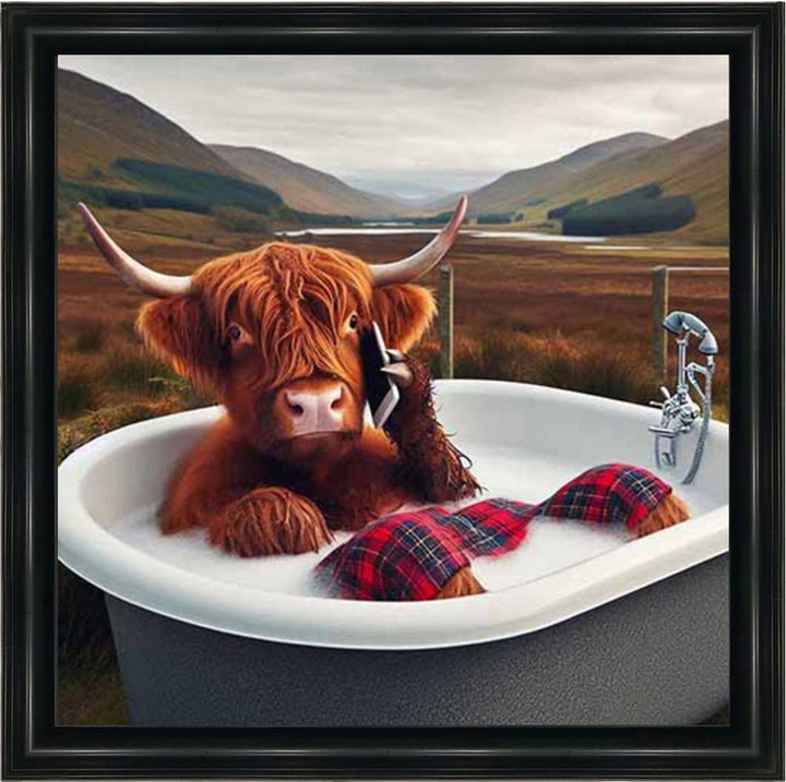 AN2136 Highland Cow On Phone Taking Bath