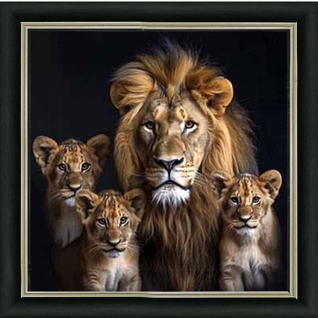 AN2218-C Three Cubs & Lion