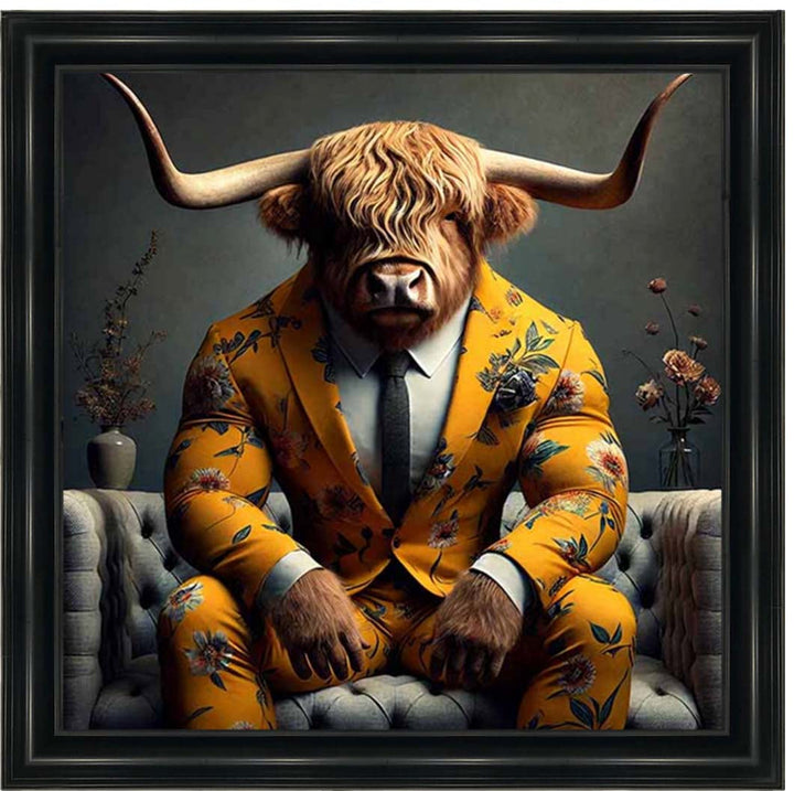 AN2435 Boss Highland cow