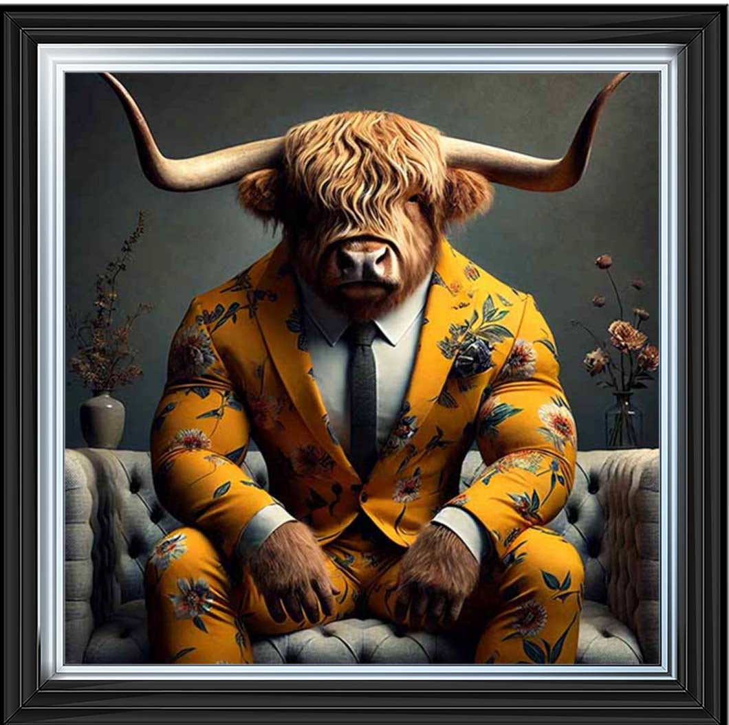 AN2435 Boss Highland cow