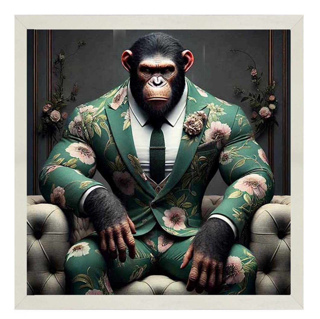 AN2443 Chimpanzee the Boss