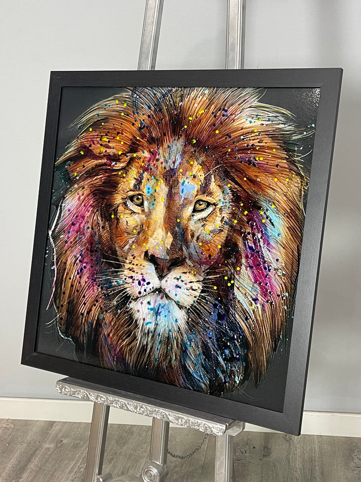AN567 Colourful Lion Portrait OV