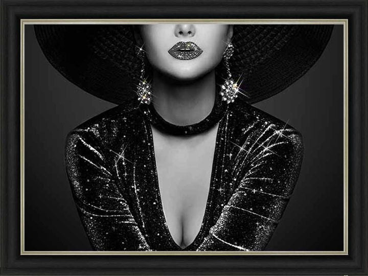 FG930 THE GLAMOUROUS