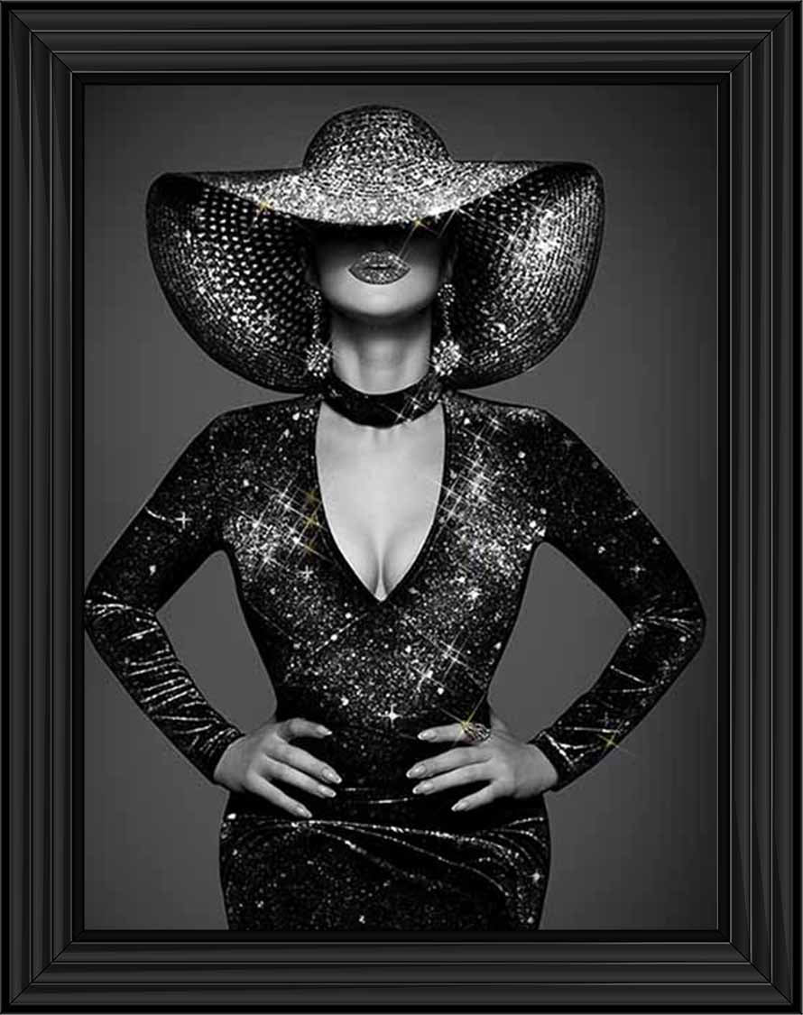 FG932-86 BLACK & WHITE GLAMOUR LADY