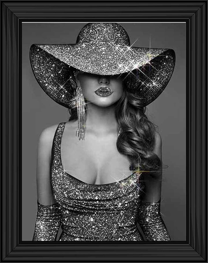 FG935 BLACK & WHITE GLAMOUR LADY |||