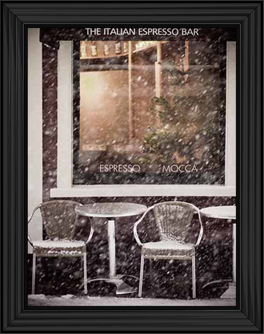 CY471 Italian Expresso Bar snow Night