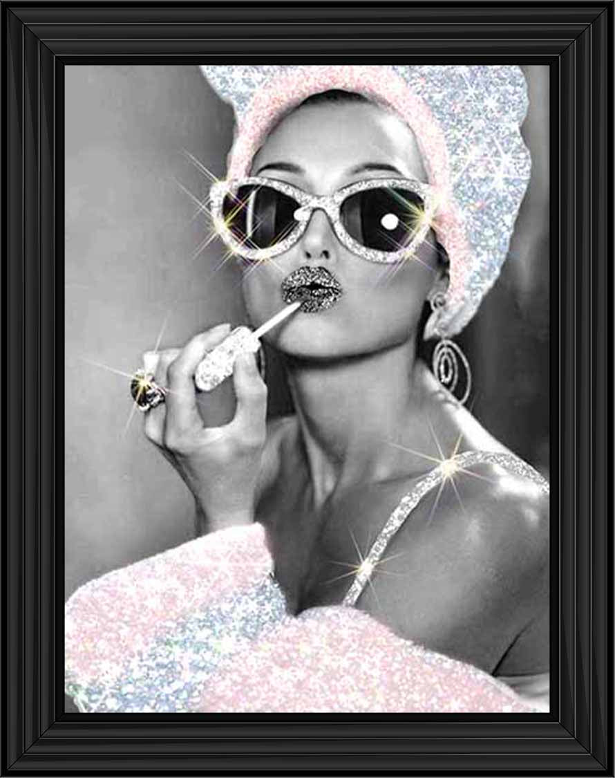 FG940 AUDREY HEPBURN GLAMOROUS