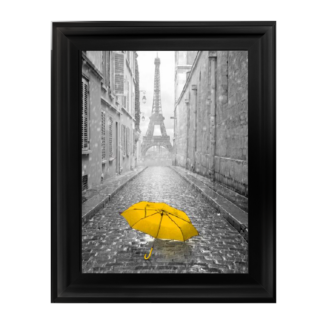 CY173 Lone yellow Umbrella Paris