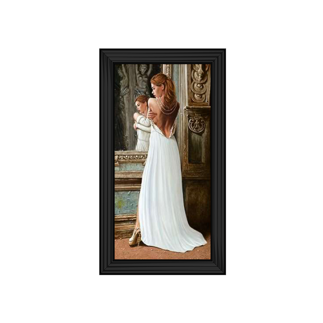 FG013 At the Mirror