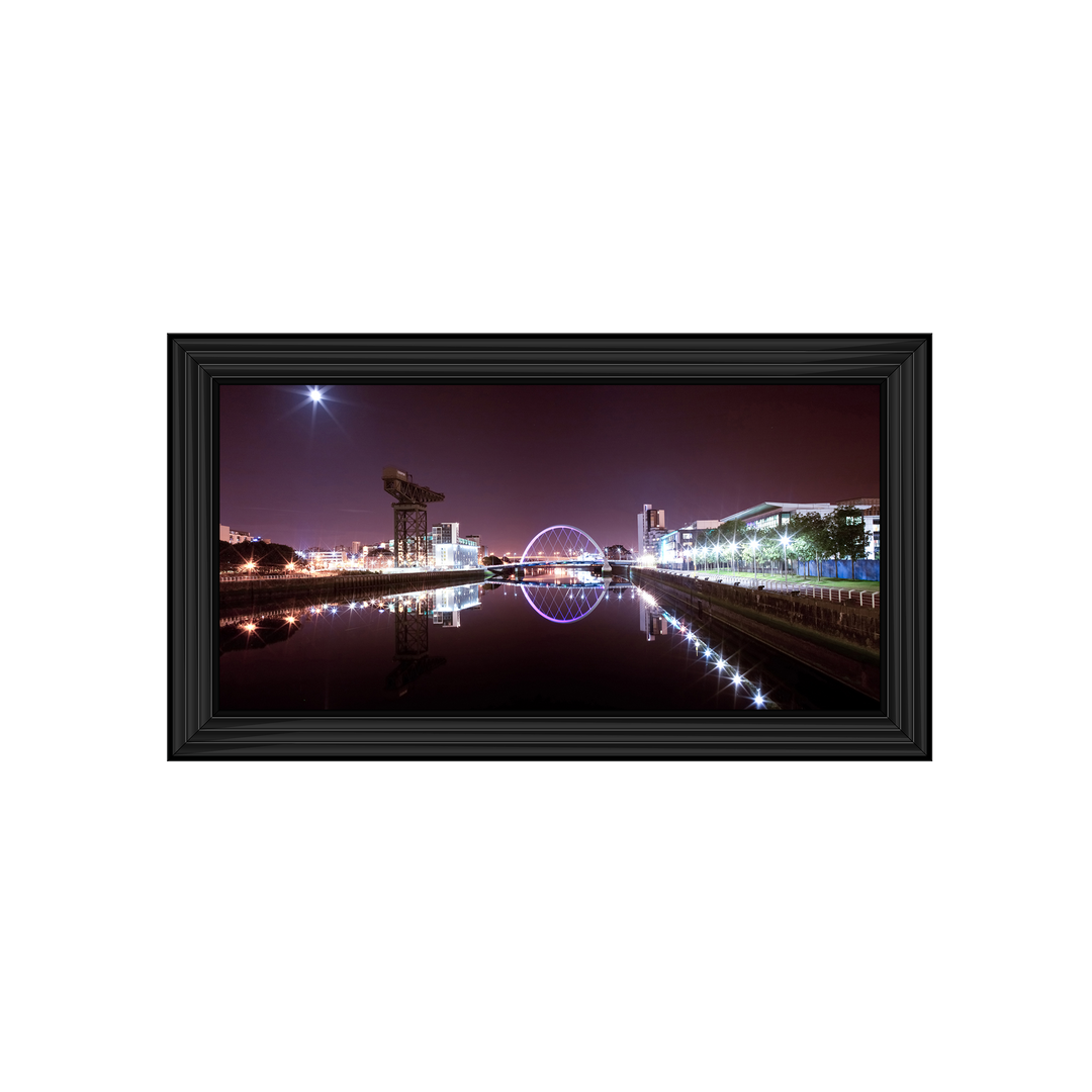 CY026 Lit Up cityscape of Glasgow