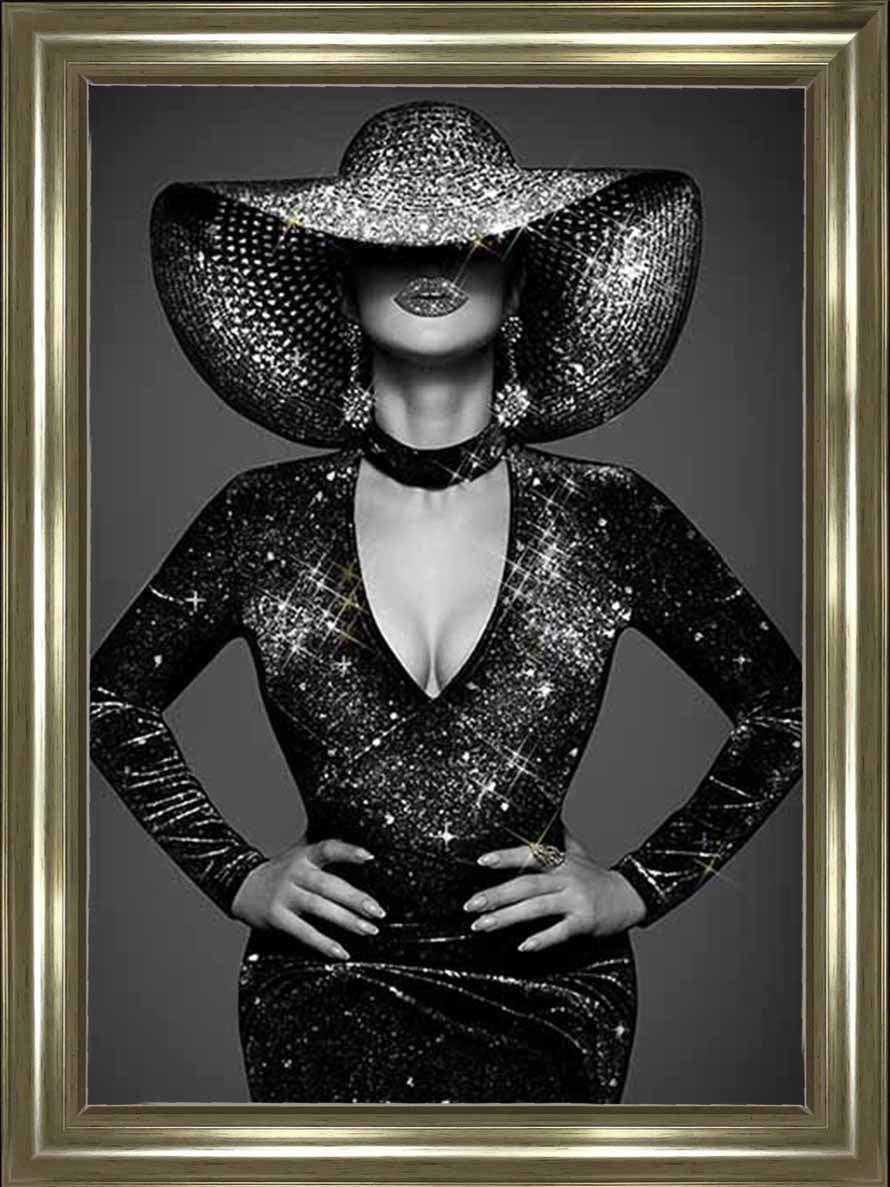 FG932-86 BLACK & WHITE GLAMOUR LADY