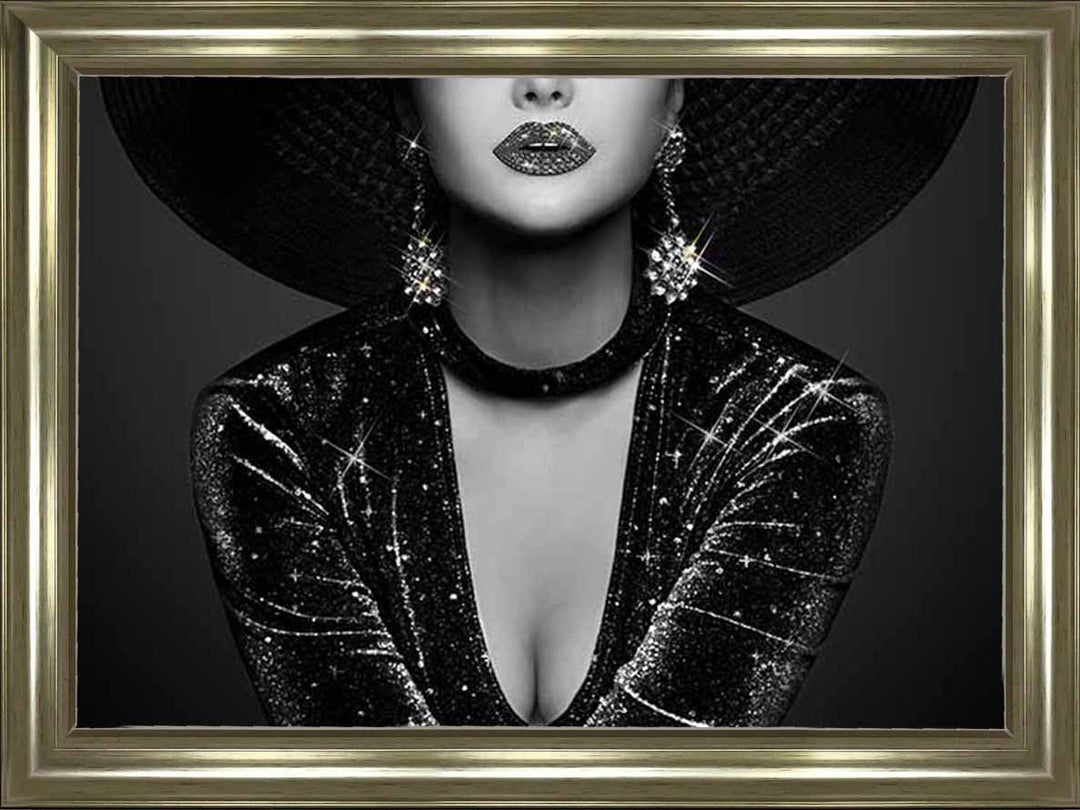 FG930 THE GLAMOUROUS