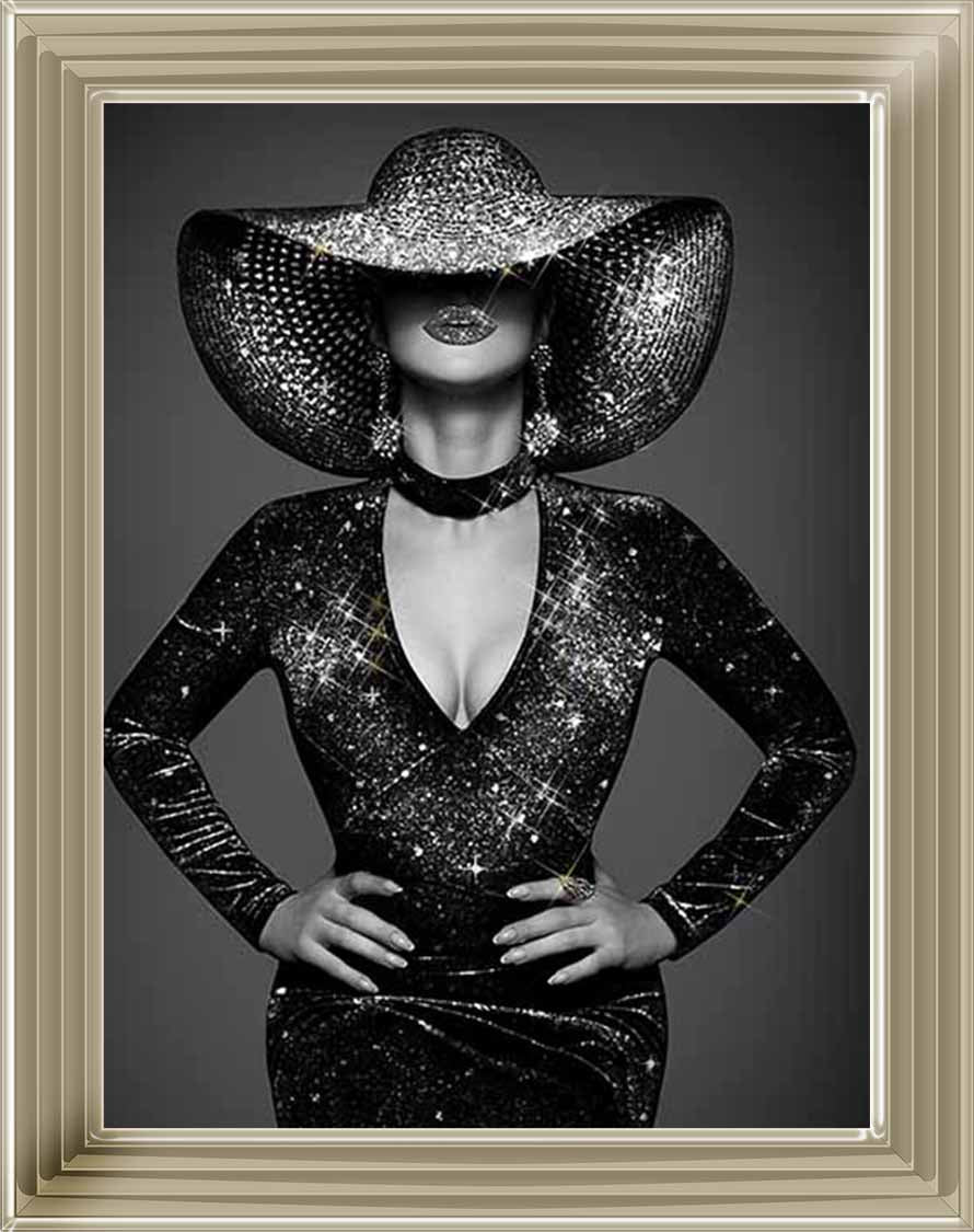 FG932-86 BLACK & WHITE GLAMOUR LADY
