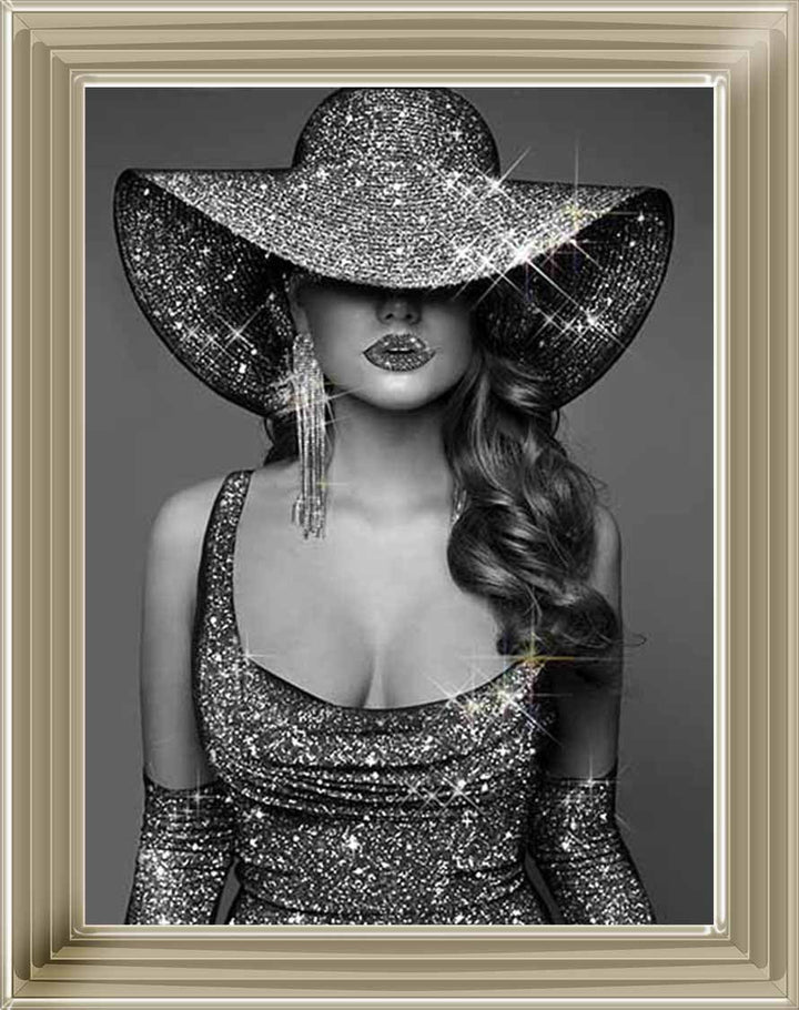 FG935 BLACK & WHITE GLAMOUR LADY |||
