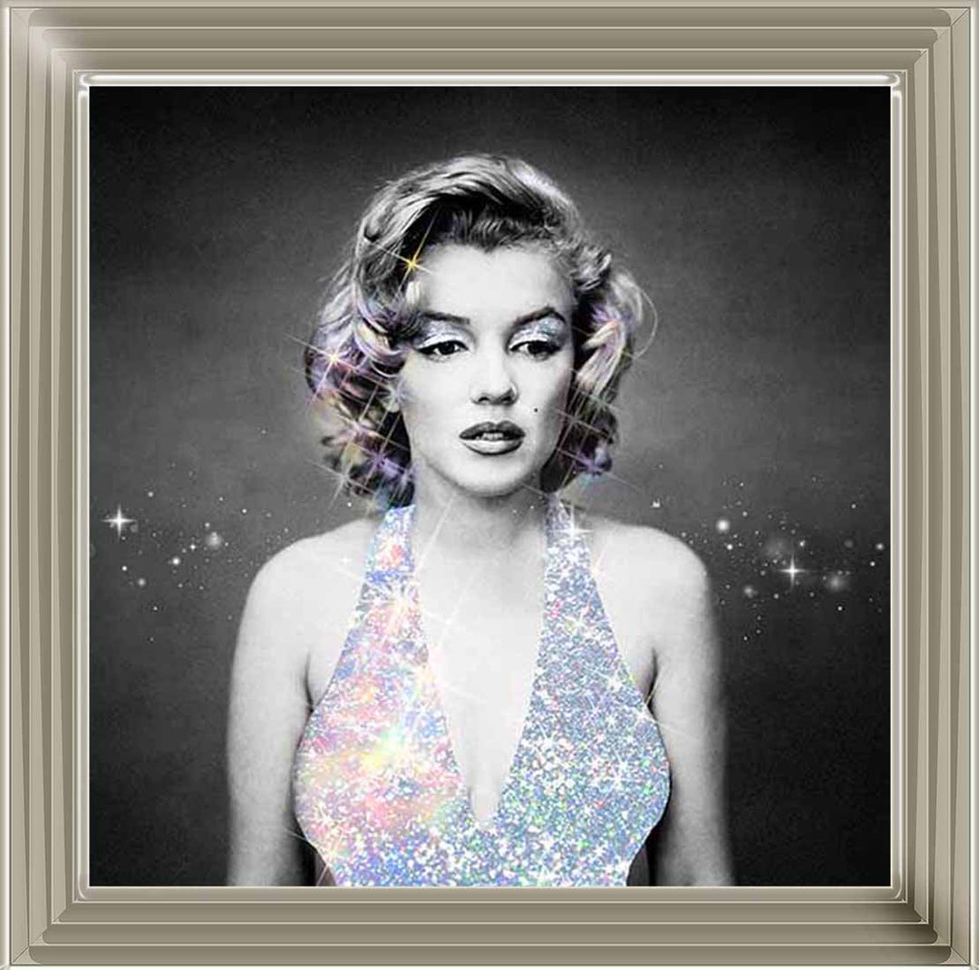 IC317 Sparkling Marilyn Monore