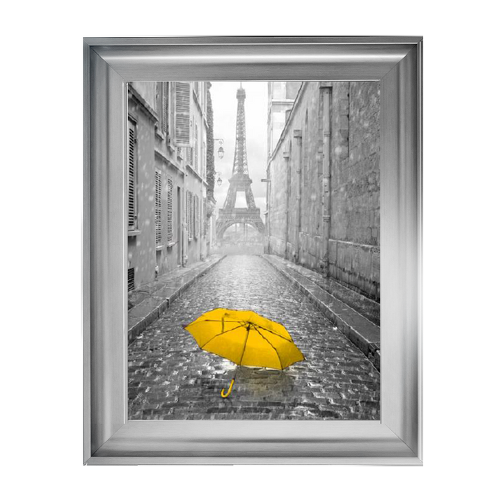 CY173 Lone yellow Umbrella Paris