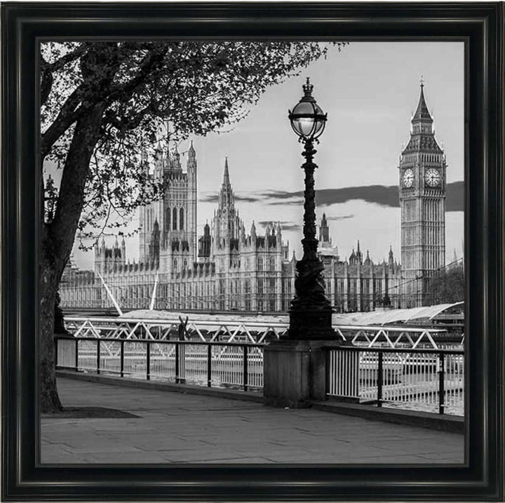 CY559 Big Ben B&W