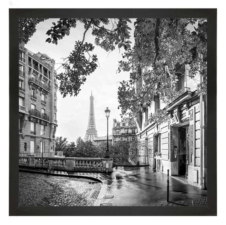 CY561 Paris City B&W