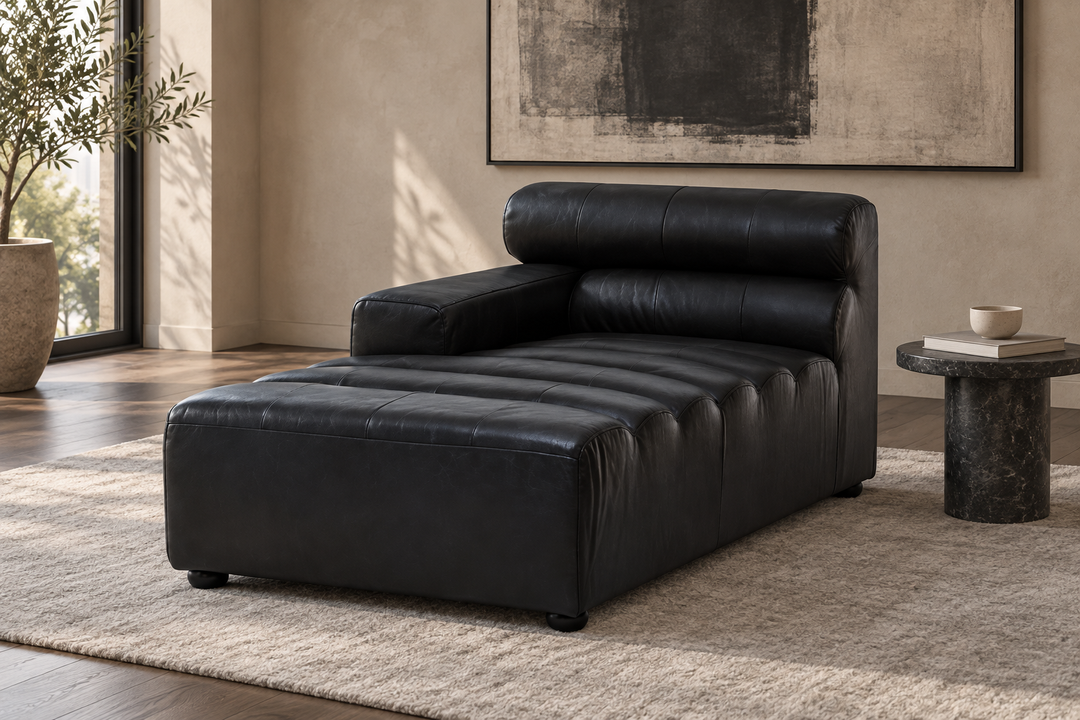 Greyholt Leather Chaise Lounger – Right-Facing