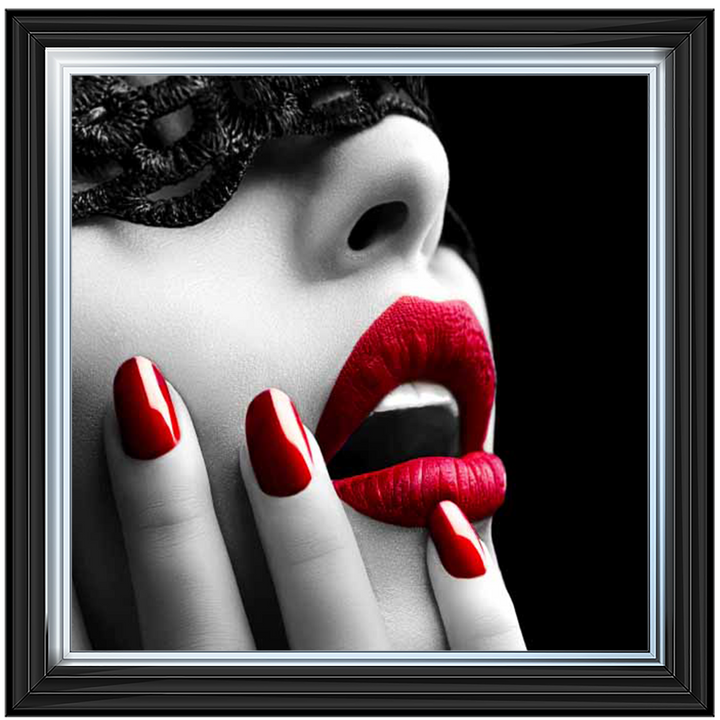 FG611 Masquerade Kiss