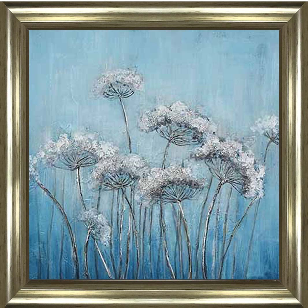 FL574 White Denise, Blue Background