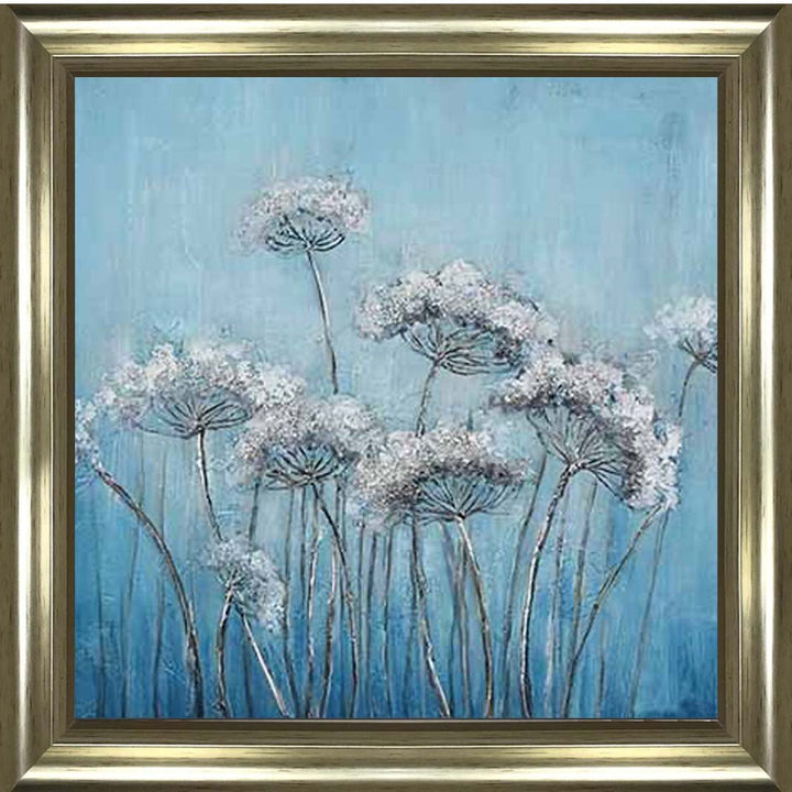 FL574 White Denise, Blue Background