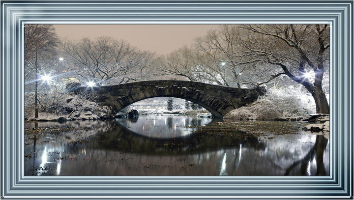 Gapstow Bridge in Winter