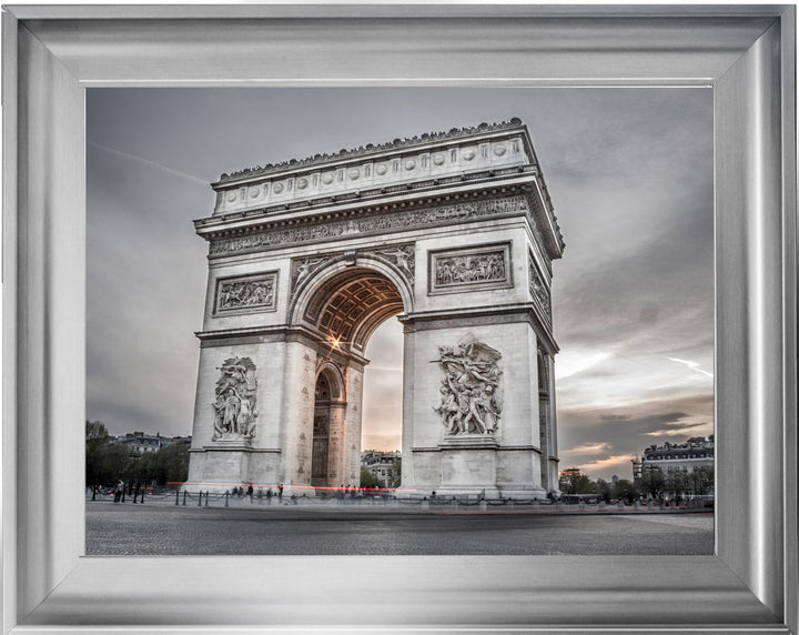 FTST490 Arc de Triumph Outside