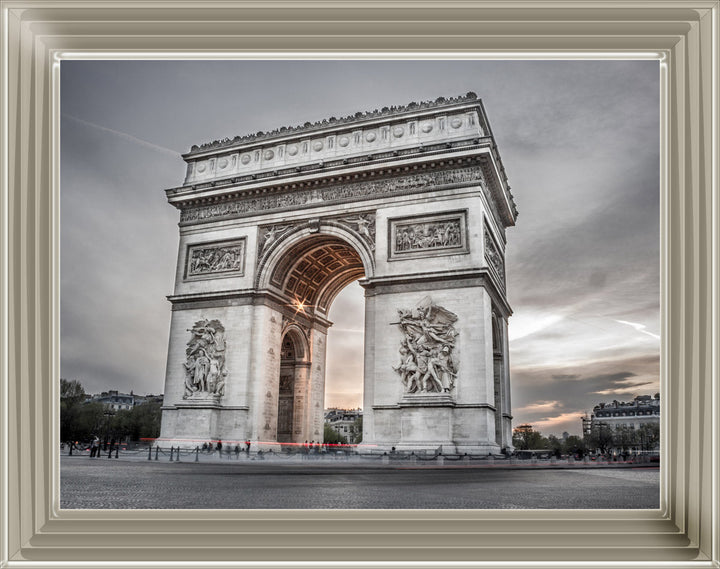 FTST490 Arc de Triumph Outside
