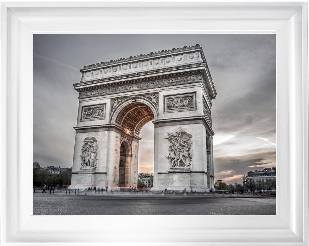 FTST490 Arc de Triumph Outside