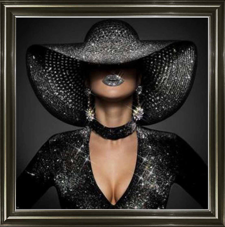 FG932-77C THE GLAMOROUS