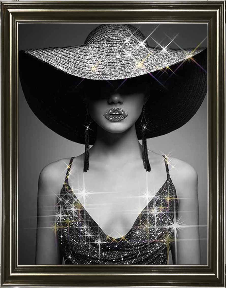 FG933 BLACK & WHITE GLAMOUR LADY ||