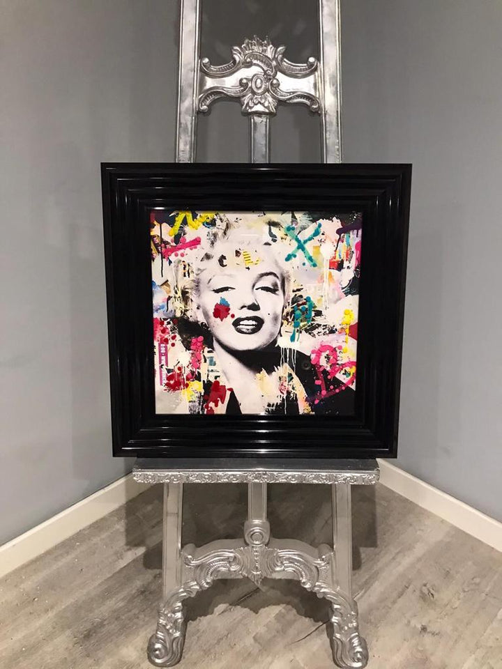 IC217 Marilyn Monroe Graffiti Art