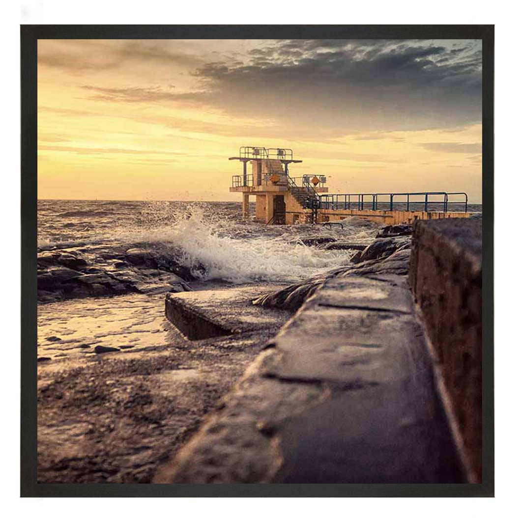 LS575 Salthill Tower Orange Sky