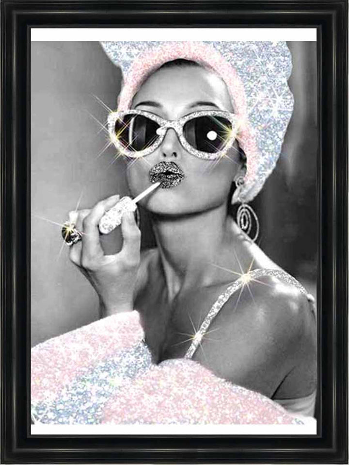 FG940 AUDREY HEPBURN GLAMOROUS