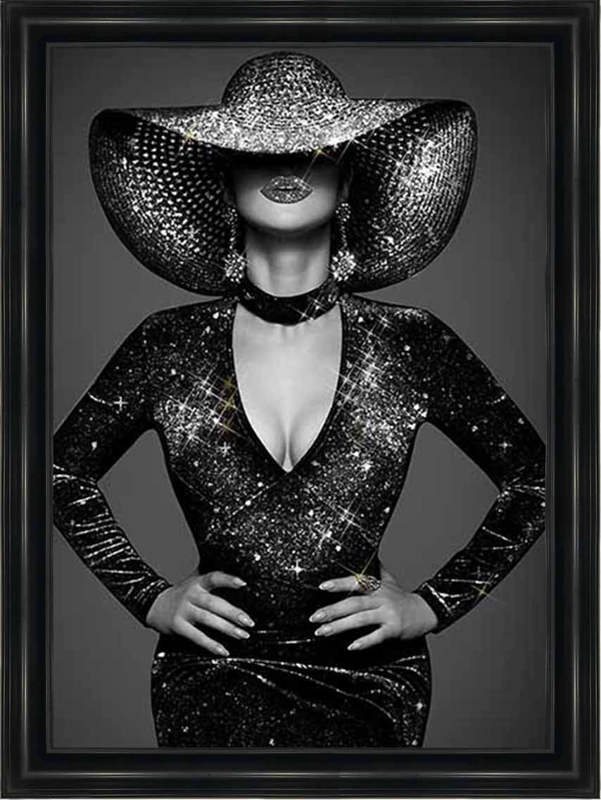 FG932-86 BLACK & WHITE GLAMOUR LADY
